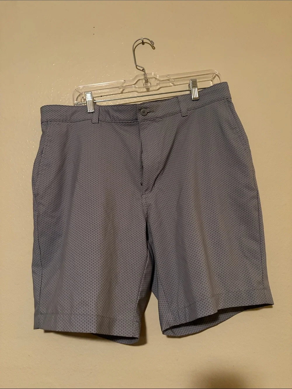 Hogan Light Gray Textured Flat-Front Men's Shorts
